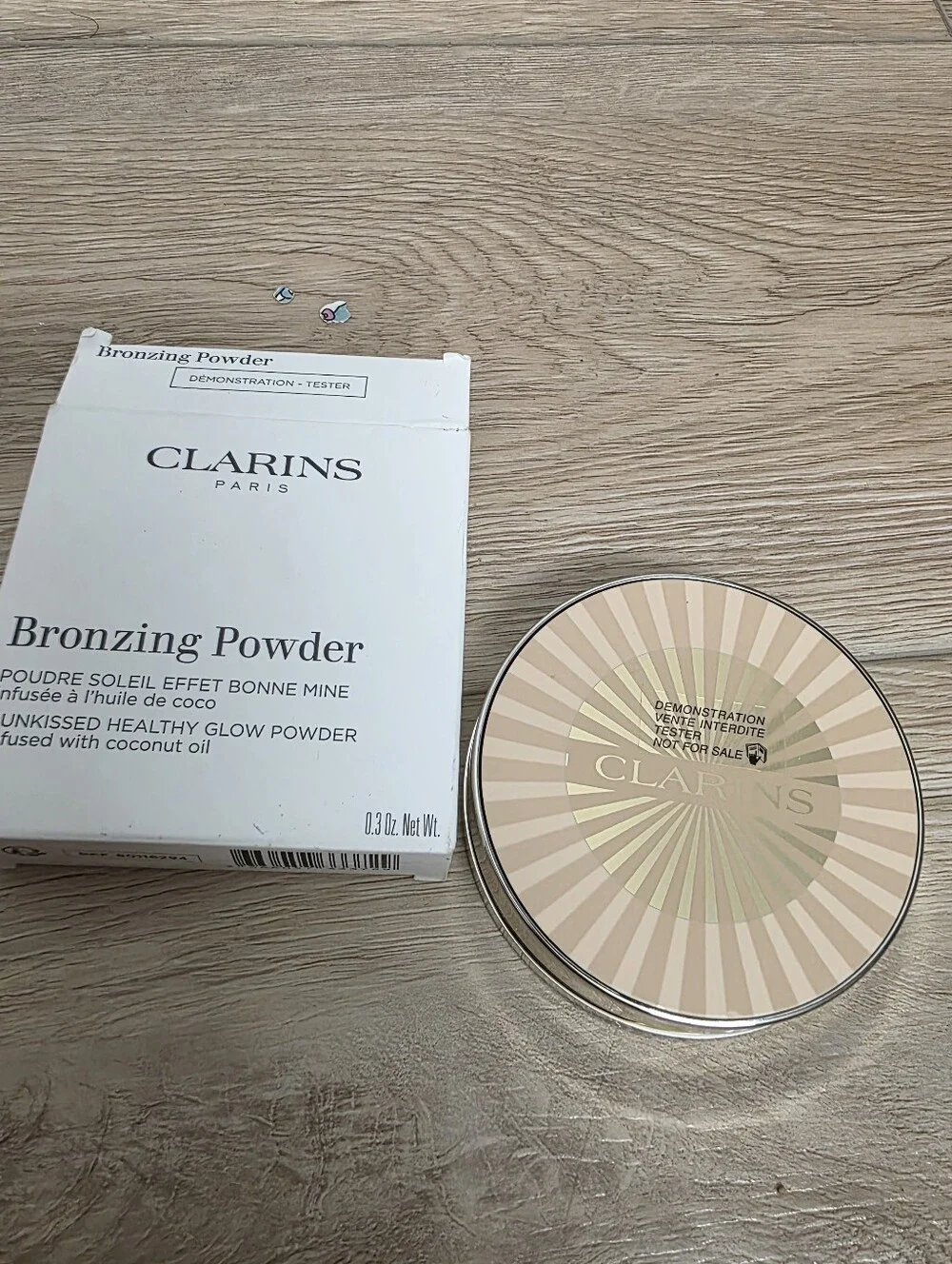 Clarins Luminous Matte Bronzing Compact Glow Powder New